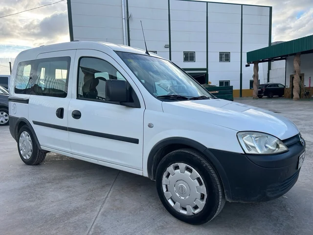 Opel Combo 2008