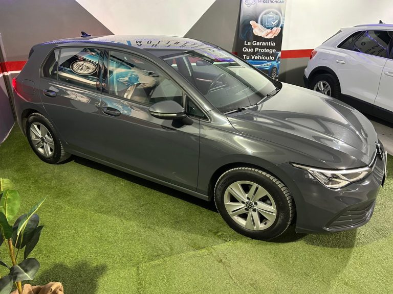 Volkswagen Golf 2021